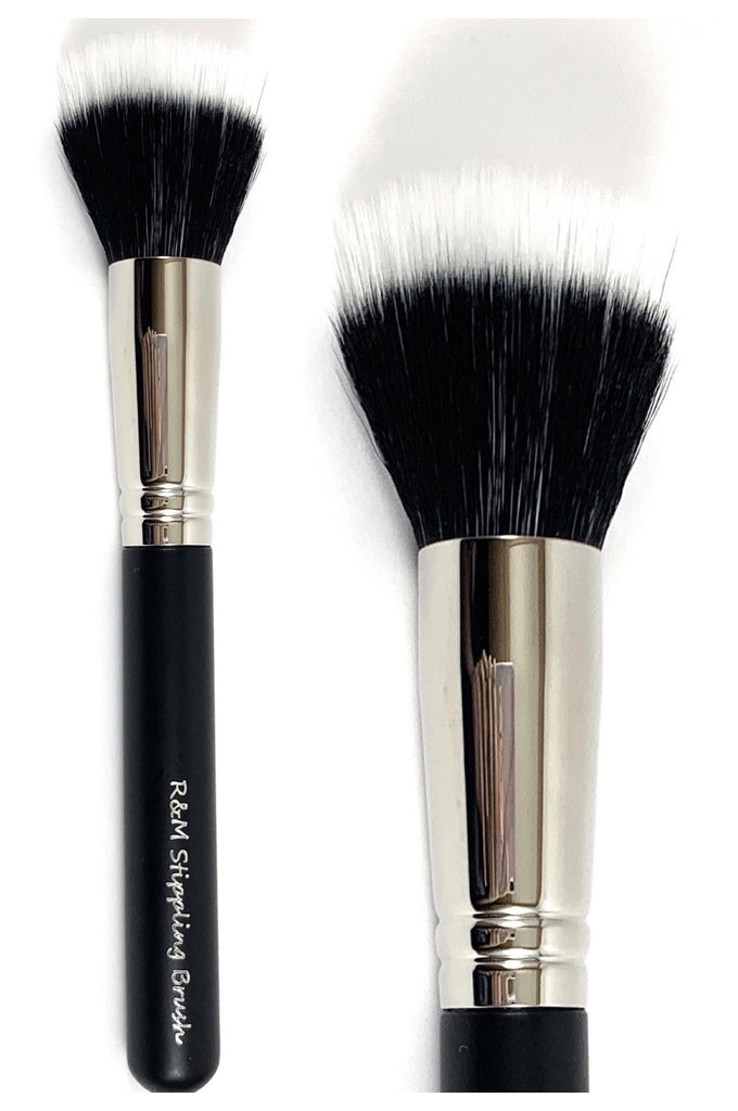 R&M Duo Fibre Stippling Foundation brush - Mehliza Beauty London