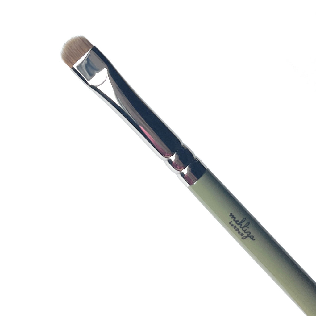 MG704 Expert Finish Lip Brush - Mehliza Beauty London